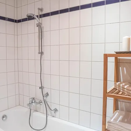 Gemutliche 45m² Mit Netflix & Disney+ Apartment Erfurt